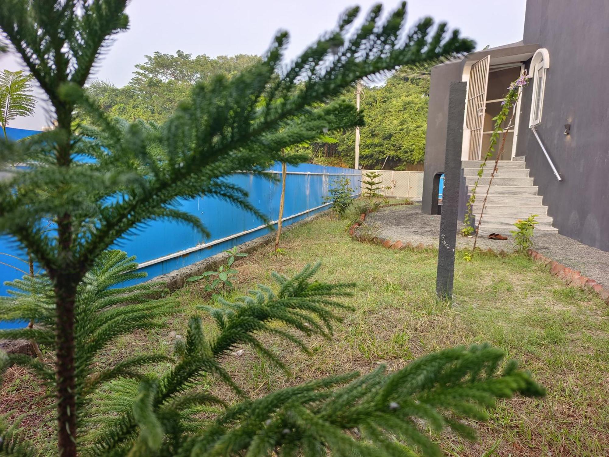 Caveman Guest House Pondicherry Bagian luar foto