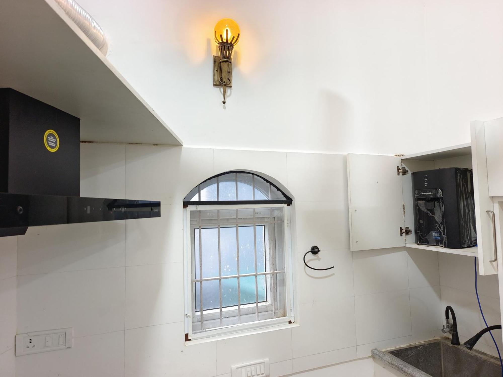 Caveman Guest House Pondicherry Bagian luar foto