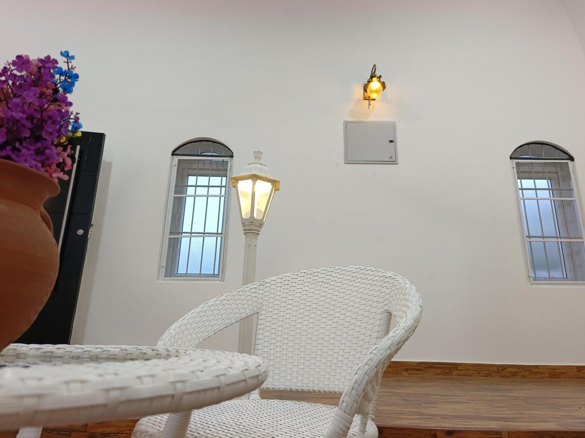 Caveman Guest House Pondicherry Bagian luar foto